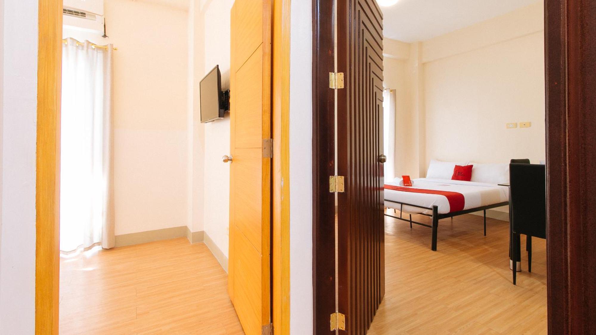 Reddoorz Plus At Alpina Heights Paranaque Paranaque City Luaran gambar