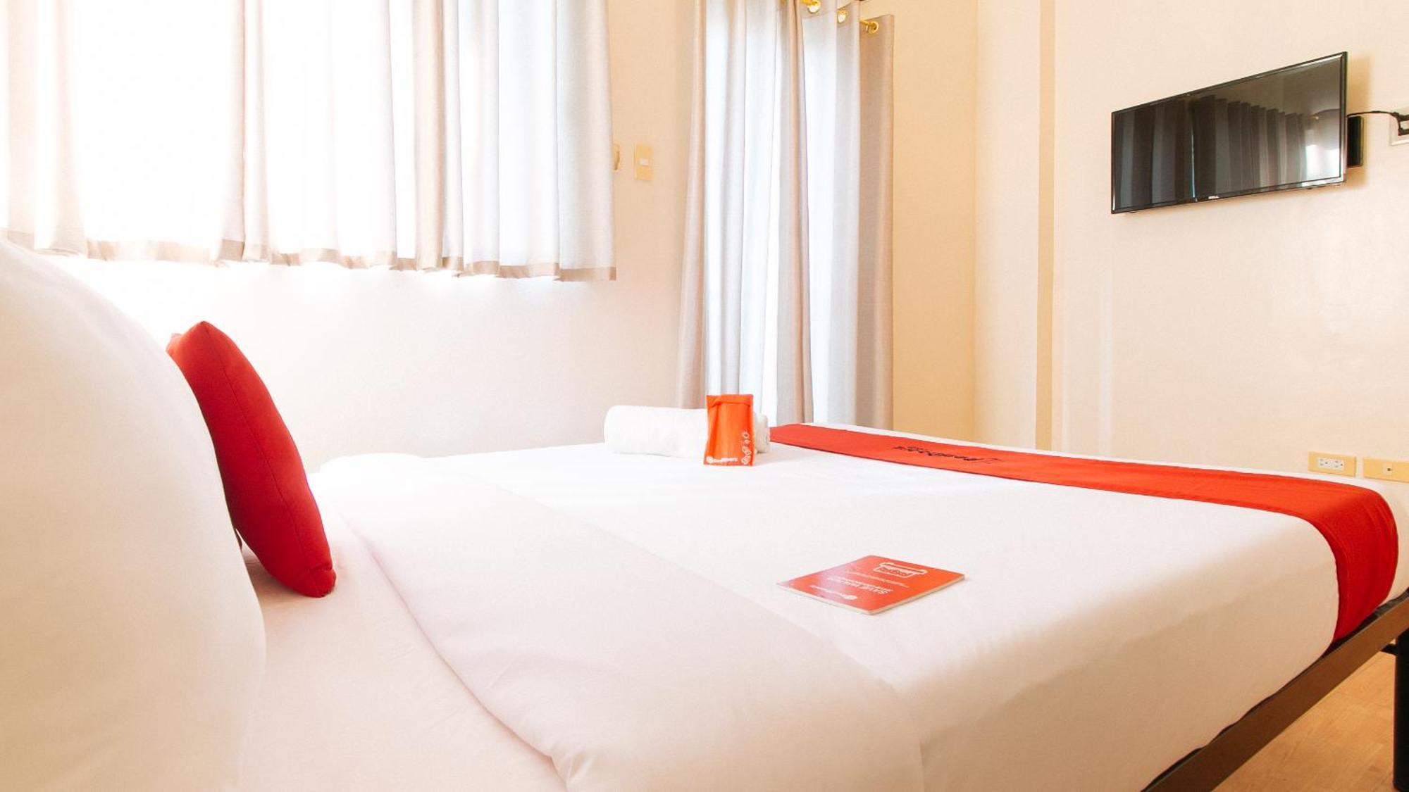 Reddoorz Plus At Alpina Heights Paranaque Paranaque City Luaran gambar