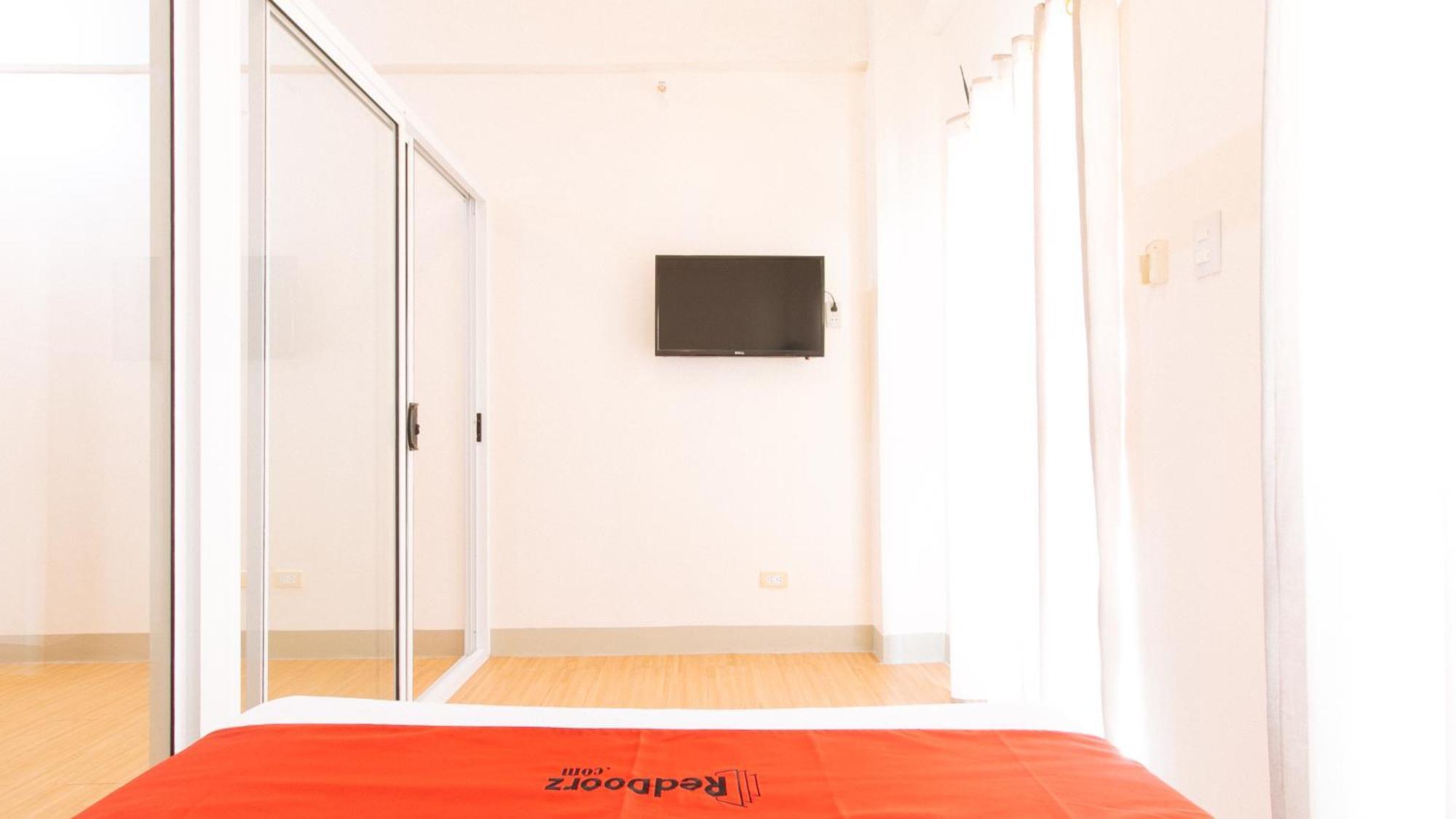 Reddoorz Plus At Alpina Heights Paranaque Paranaque City Luaran gambar