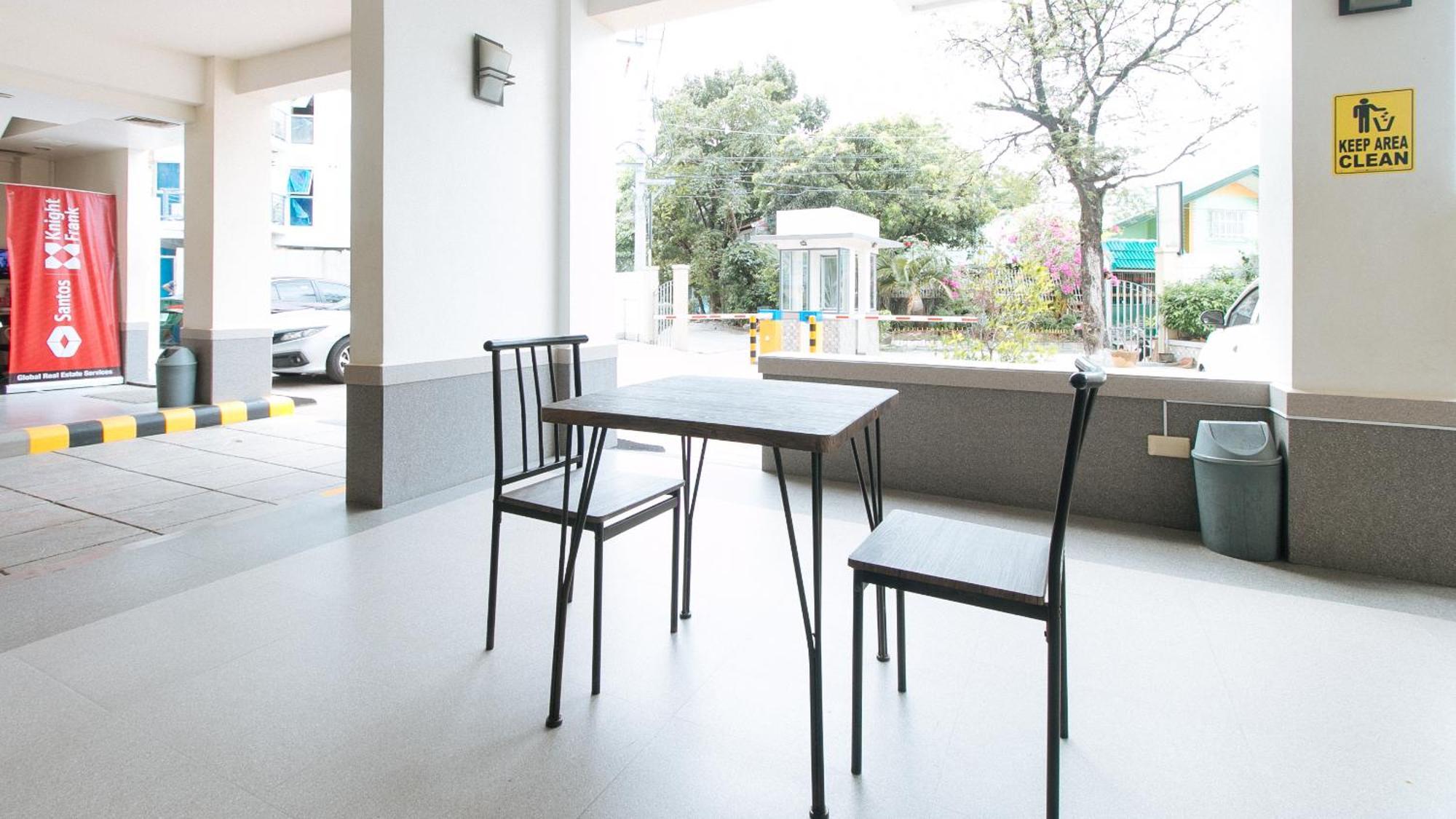 Reddoorz Plus At Alpina Heights Paranaque Paranaque City Luaran gambar